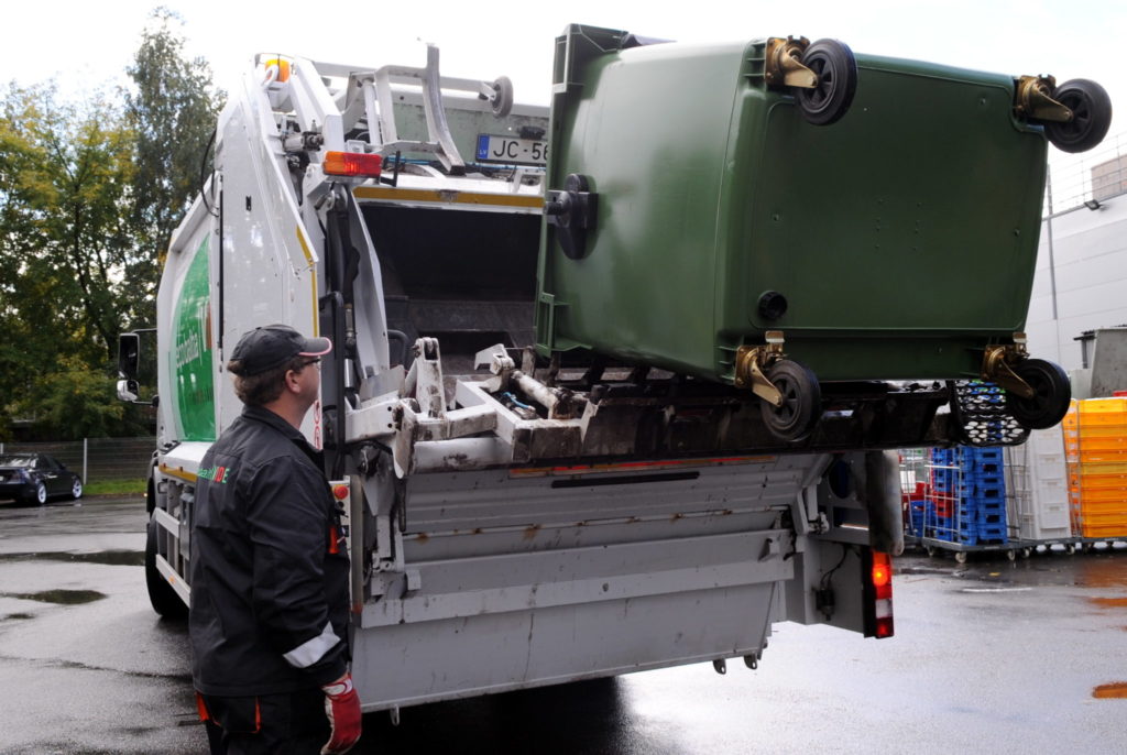 Izmaiņas sadzīves atkritumu apsaimniekošanas maksā SIA “Eco Baltia vide” apsaimniekotajos reģionos no 2022. gada 1. janvāra