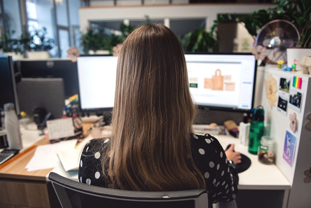 “Eco Baltia” darbiniekiem ziemas periodā nodrošinās papildu finansiālo atbalstu vairāk nekā 330 000 eiro apmērā