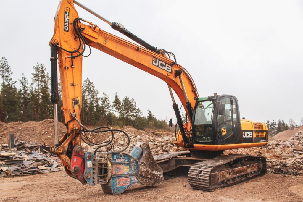 “Eco Baltia” iegādājas 40,4 % akciju Latvijas ceļu uzturēšanas uzņēmumā Daugavpilī