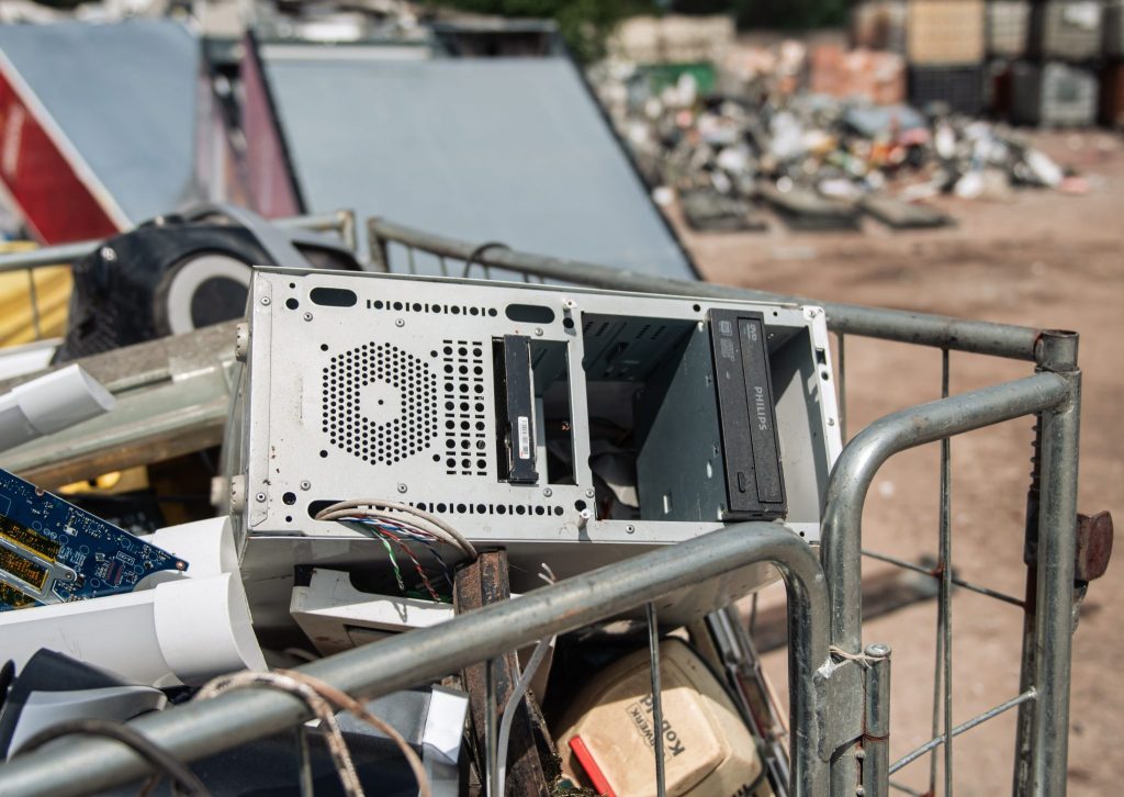 Akcijas laikā Auces reģiona iedzīvotāji pārstrādei nodevuši 4,5 tonnas elektrotehnikas