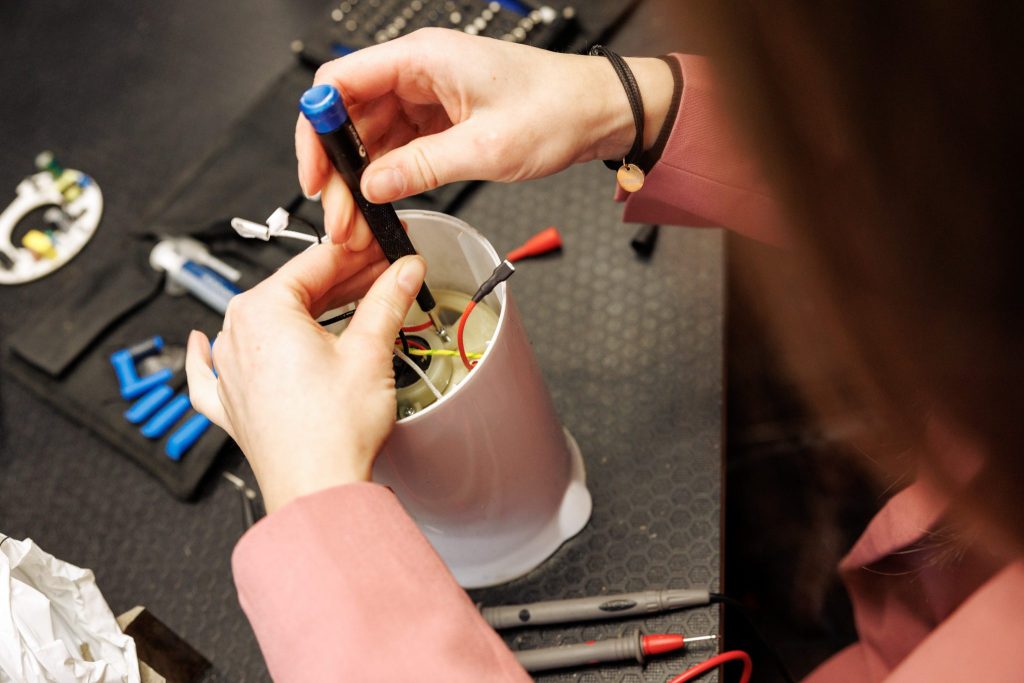 20. novembrī Rīgā notiks bezmaksas elektrotehnikas labošanas darbnīca