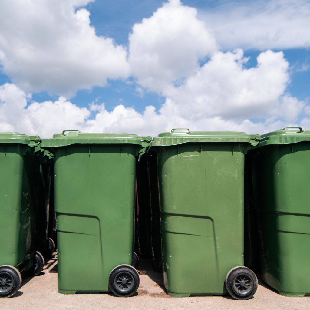“Eco Baltia vide” uzsāk darbu Carnikavas pagastā; iedzīvotāji aicināti piedalīties erudīcijas spēlē par atkritumu šķirošanu